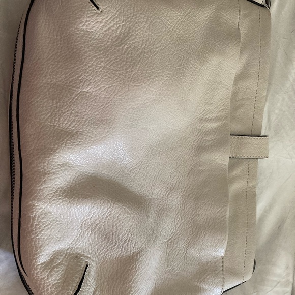 Rare Vince Camuto Bag - Picture 7 of 7